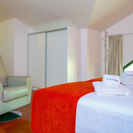 Luzbay Pool Apartments エクステリア 写真