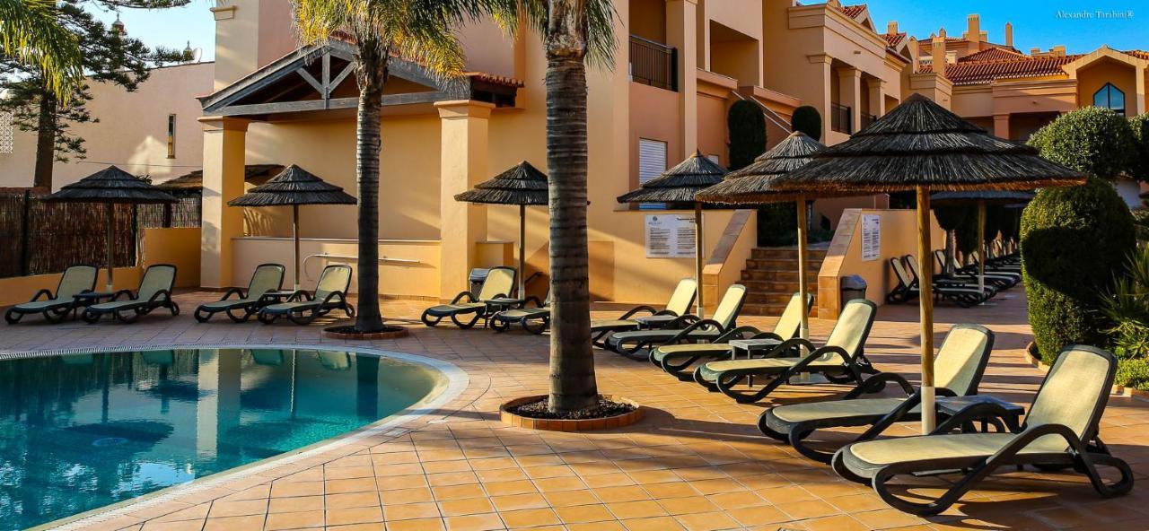 Luzbay Pool Apartments エクステリア 写真