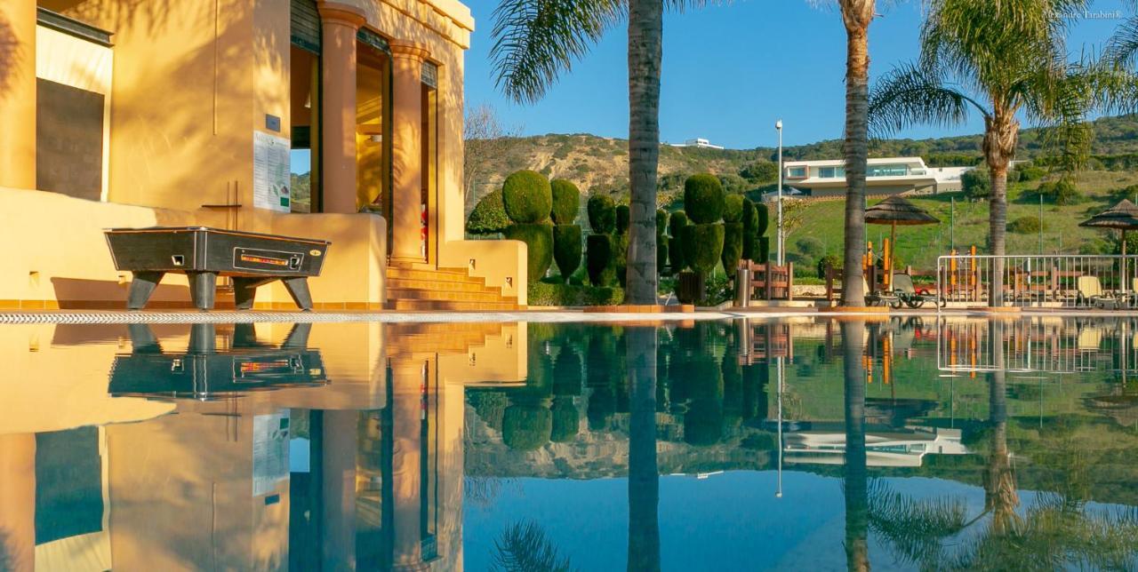Luzbay Pool Apartments エクステリア 写真